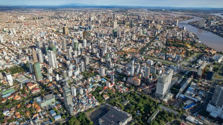 Cena m2 Phnom Penh: ile kosztuje wejście w 2026?